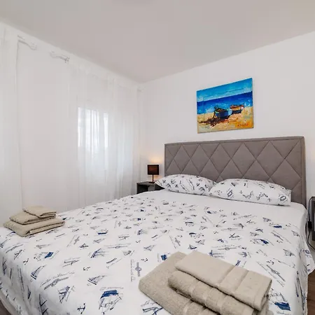 Tatil Evi Kuca Za Odmor Ena *