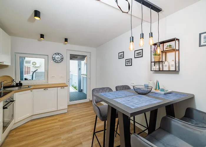 Kuca Za Odmor Ena Holiday home